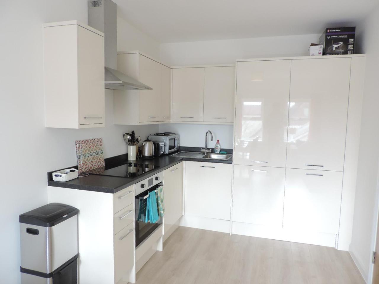 بيتربرو Park House - City Centre Apartment المظهر الخارجي الصورة