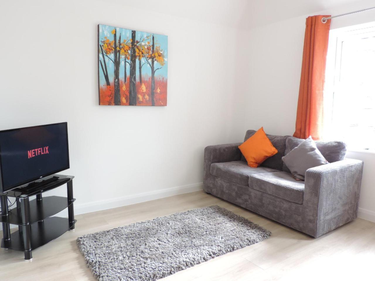 بيتربرو Park House - City Centre Apartment المظهر الخارجي الصورة